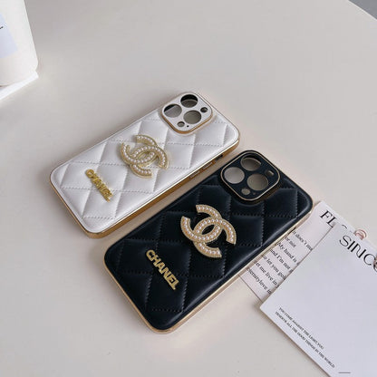 CC CC Black & White En cuir iPhone Case